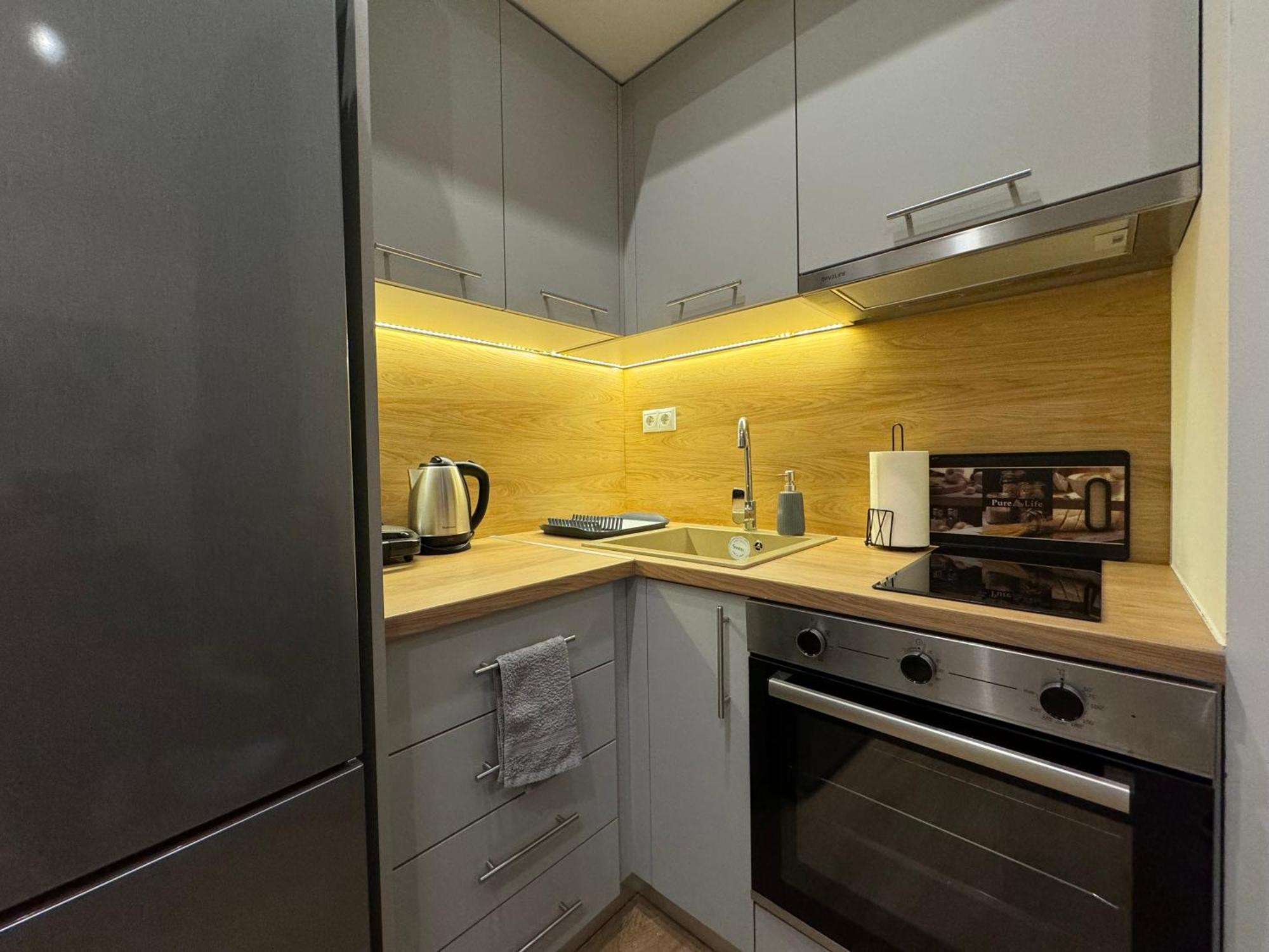 Apartamento Dekolomvou Tesalónica Exterior foto
