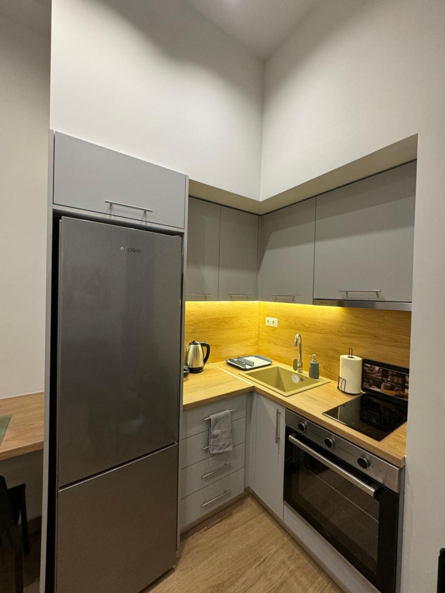 Apartamento Dekolomvou Tesalónica Exterior foto